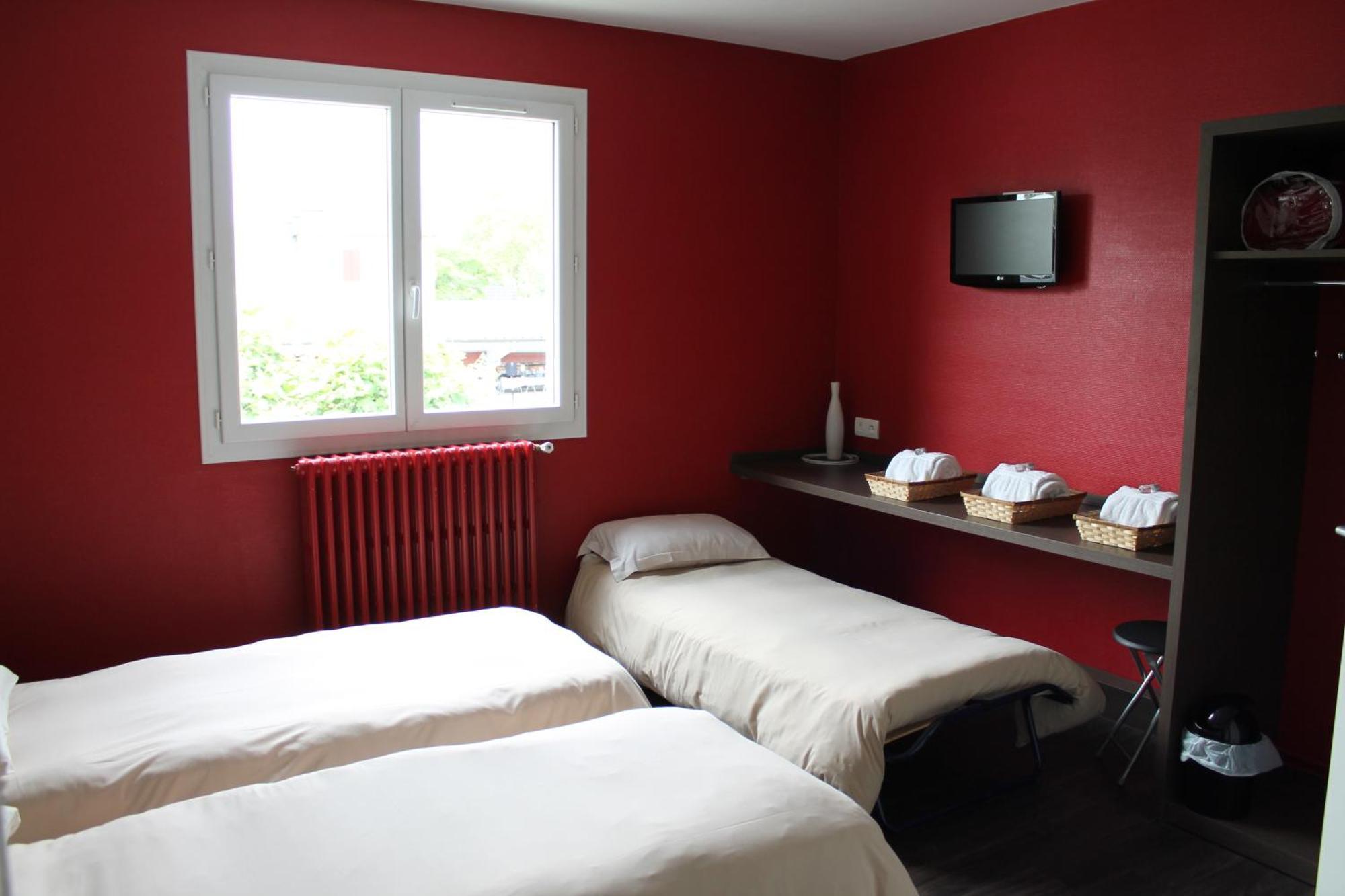 ホテル La Hourquie Cafe Morlaas 部屋 写真